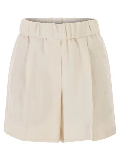Brunello Cucinelli Baggy Shorts In Fluid Viscose And Linen Twill In White