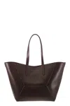 Brunello Cucinelli Geometric Design Leather Tote Bag With Structured Silhouette