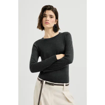 Brunello Cucinelli Cashmere And Silk Lightweight Sweater In Black
