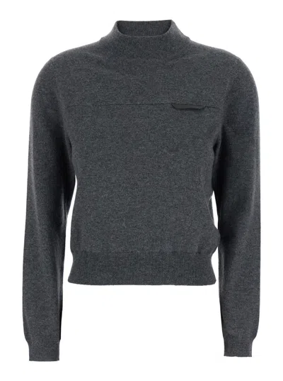 BRUNELLO CUCINELLI GREY SWEATER WITH MOCK NECK AND MONIL DETAIL ON THE FRONT IN CASHMERE WOMAN