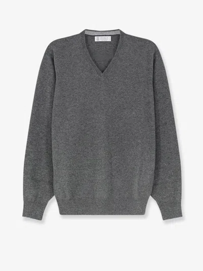 Brunello Cucinelli Knitted Cashmere V-neck Sweater In Gray