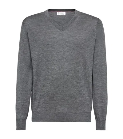 Brunello Cucinelli Cashmere V-neck Sweater In Gray