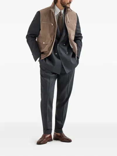 Brunello Cucinelli Chevron Pleated Trousers In Gray