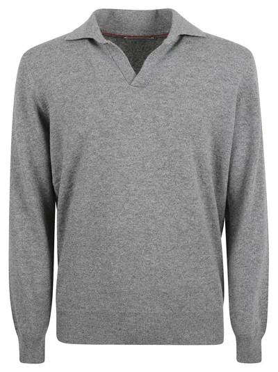 Brunello Cucinelli Classic V-neck Cashmere Sweater In Gray
