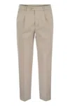 Brunello Cucinelli Comfortable Cotton Blend Trousers