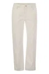 Brunello Cucinelli Regular Ecru Cotton Trousers Women In Neutral