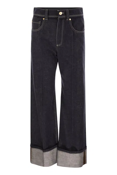 BRUNELLO CUCINELLI BRUNELLO CUCINELLI CROP DENIM TROUSERS WITH TURN-UPS