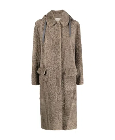 Brunello Cucinelli Detachable-hood Shearling Coat In Brown