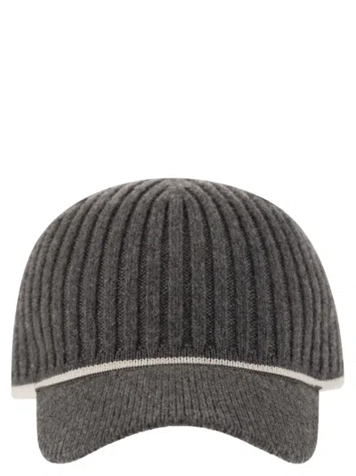 Brunello Cucinelli Embellished Knitted Baseball Cap In Grey