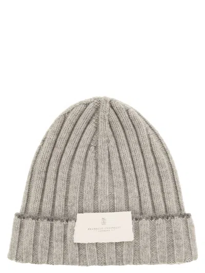 Brunello Cucinelli English Rib Cashmere Knit Beanie In Gray
