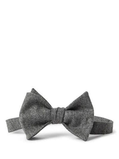 Brunello Cucinelli Flannel Bow Tie In Grey
