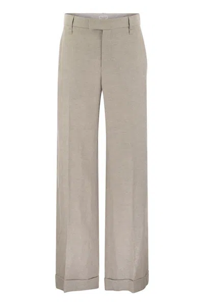 Brunello Cucinelli Flared Loose-fitting Trousers In Sparkling Linen Twill With Necklace In Light Grey