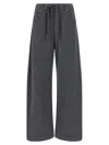 Brunello Cucinelli Cotton Joggers With Back Pocket And Wide Leg In Gray
