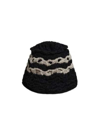 Brunello Cucinelli Knitted Bucket Hat In Black