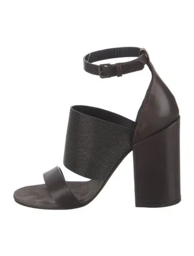 Pre-owned Brunello Cucinelli Leather Beaded Accents D'orsay Pumps In Black