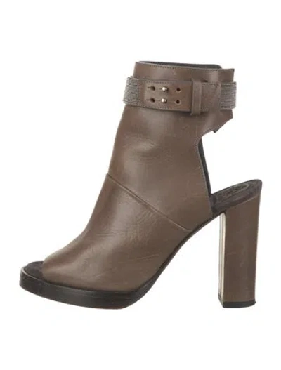 Pre-owned Brunello Cucinelli Leather Crystal Embellishments Pumps In Brown