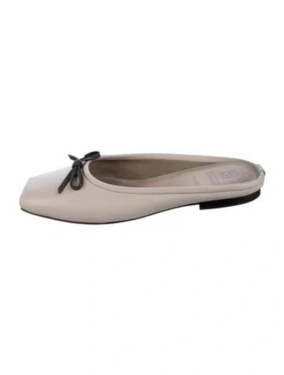 Pre-owned Brunello Cucinelli Leather Mules In Neutral