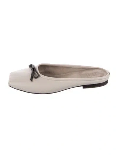 Pre-owned Brunello Cucinelli Leather Mules In Neutrals