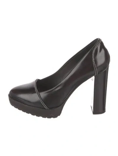 Pre-owned Brunello Cucinelli Leather Pumps In Black