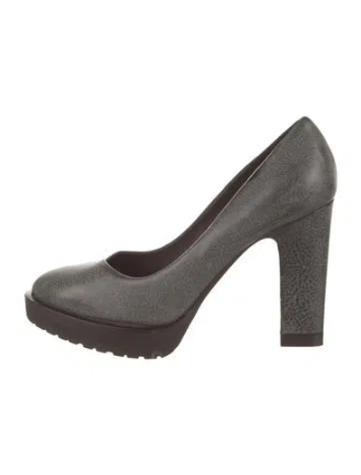 Pre-owned Brunello Cucinelli Leather Pumps In Brown