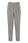 Brunello Cucinelli Men Leisure Fit Trousers In Virgin Wool Flannel With Double Darts In White