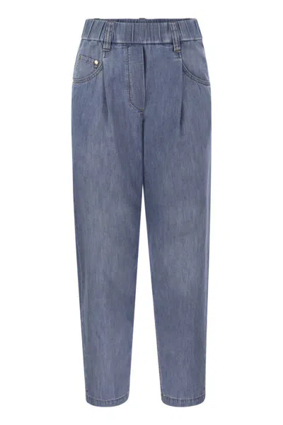 BRUNELLO CUCINELLI BRUNELLO CUCINELLI LIGHTWEIGHT DENIM BAGGY TROUSERS WITH SHINY TAB