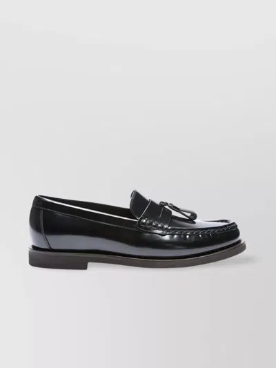 Brunello Cucinelli Loafers With Decorative Stitching And Tassel Detail In Black