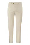 Brunello Cucinelli Men's Cotton Trousers In White