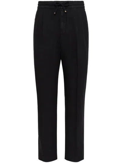 Brunello Cucinelli Men Leisure Fit Pants With Drawstring In Black