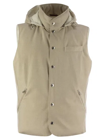 Brunello Cucinelli Men Sleeveless Down Jacket In Membraned Wool Flannel With Detachable Hood In Beige