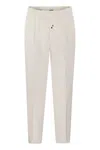 BRUNELLO CUCINELLI MEN'S WHITE COTTON GABARDINE DRAWSTRING TROUSERS WITH DOUBLE DARTS