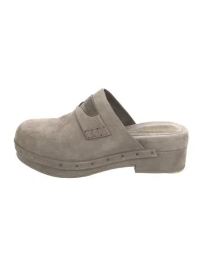 Pre-owned Brunello Cucinelli Monili Suede Mules In Grey