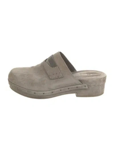 Pre-owned Brunello Cucinelli Monili Suede Mules In Neutrals