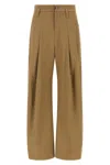 Brunello Cucinelli Trousers With Front Pleats And Wide Leg In Sand