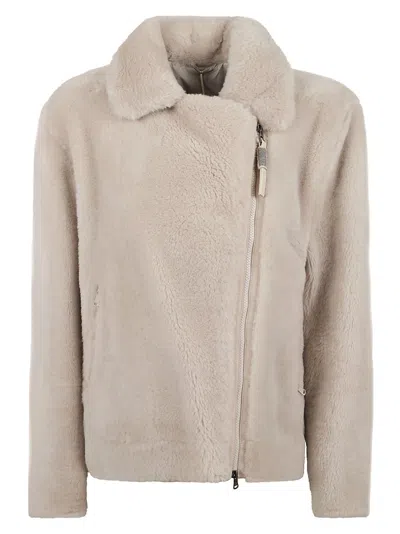Brunello Cucinelli Plush Beige Coat With Classic Collar