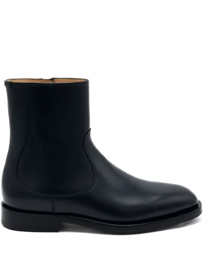 Brunello Cucinelli Pointed-toe Leather Ankle Boots In Black