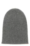 Brunello Cucinelli Reversible Ribbed Cashmere Beanie Hat In Gray