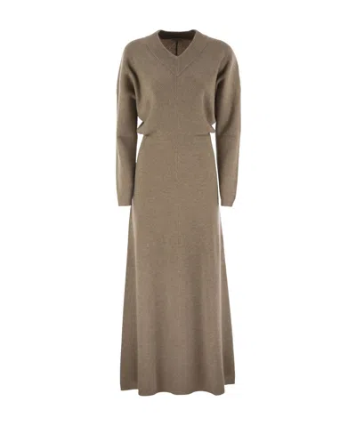 BRUNELLO CUCINELLI BRUNELLO CUCINELLI V-NECK KNITTED MAXI DRESS
