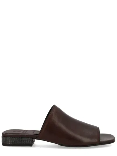 Brunello Cucinelli Sandalo In Pelle Con Tacco Decorato In Brown