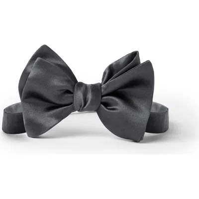 BRUNELLO CUCINELLI BRUNELLO CUCINELLI SATIN BOWTIE