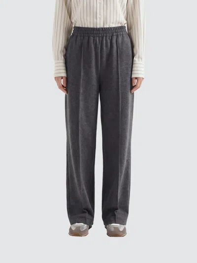 Brunello Cucinelli Shorts Woman In Gray