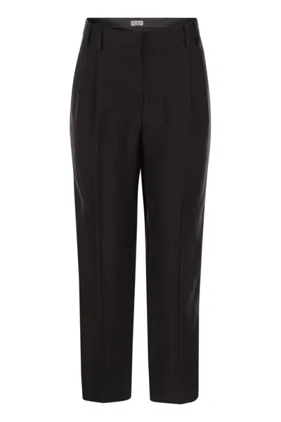 Brunello Cucinelli Slouchy Trousers In Viscose And Linen Fluid Twill With Moniline In Black
