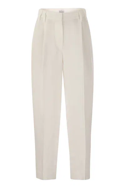 Brunello Cucinelli Slouchy Trousers In Viscose And Linen Fluid Twill With Moniline In White