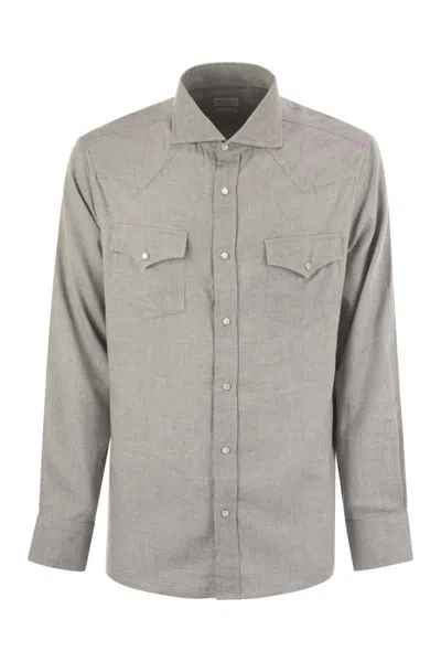 BRUNELLO CUCINELLI BRUNELLO CUCINELLI STRETCH COTTON CHEVRON FLANNEL EASY FIT SHIRT WITH SNAP BUTTONS, EPAULETTES AND P