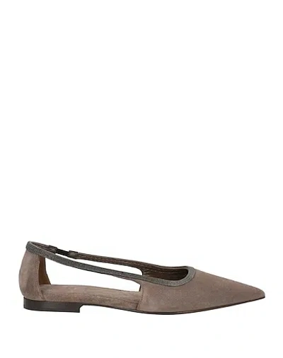Brunello Cucinelli Leather Pointed-toe Flat In Gray