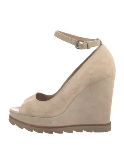Pre-owned Brunello Cucinelli Suede Pumps In Neutral