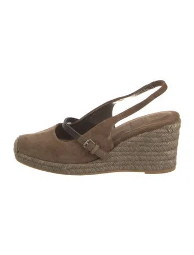 Pre-owned Brunello Cucinelli Suede Slingback Pumps In Black