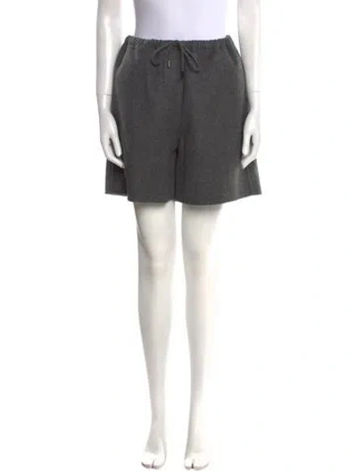 Pre-owned Brunello Cucinelli Virgin Wool Knee-length Shorts In Gray