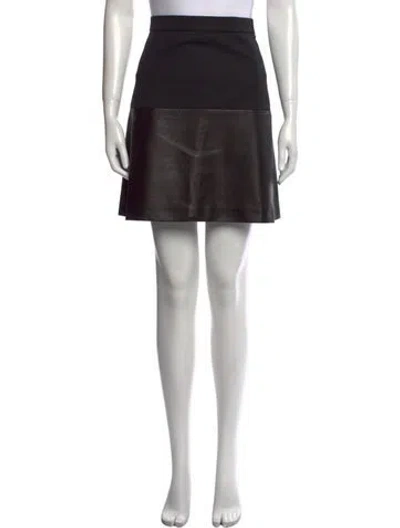 Pre-owned Brunello Cucinelli Virgin Wool Mini Skirt In Black