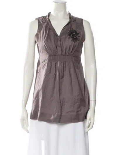 Pre-owned Brunello Cucinelli V-neck Sleeveless Blouse In Gray